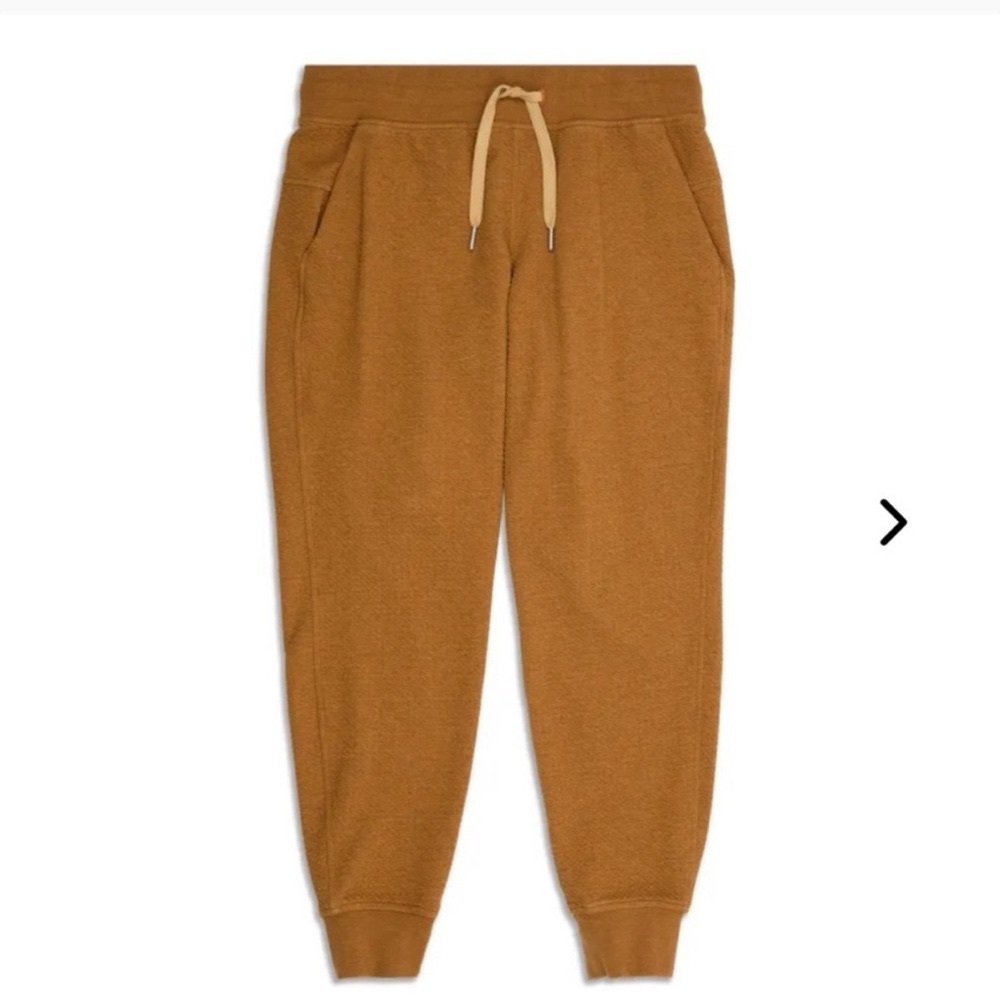 NWT- Lululemon Warm down mid-rise jogger (Heathered Spiced Bronze/White)